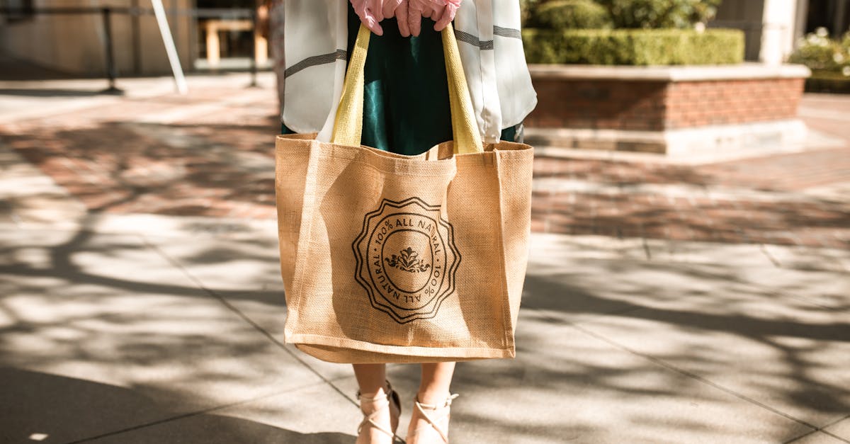 entdecken sie die neuesten nachhaltigen modetrends für umweltbewusste und stilvolle outfits. erfahren sie, wie sie ihren look modern gestalten und gleichzeitig einen positiven beitrag für die umwelt leisten.